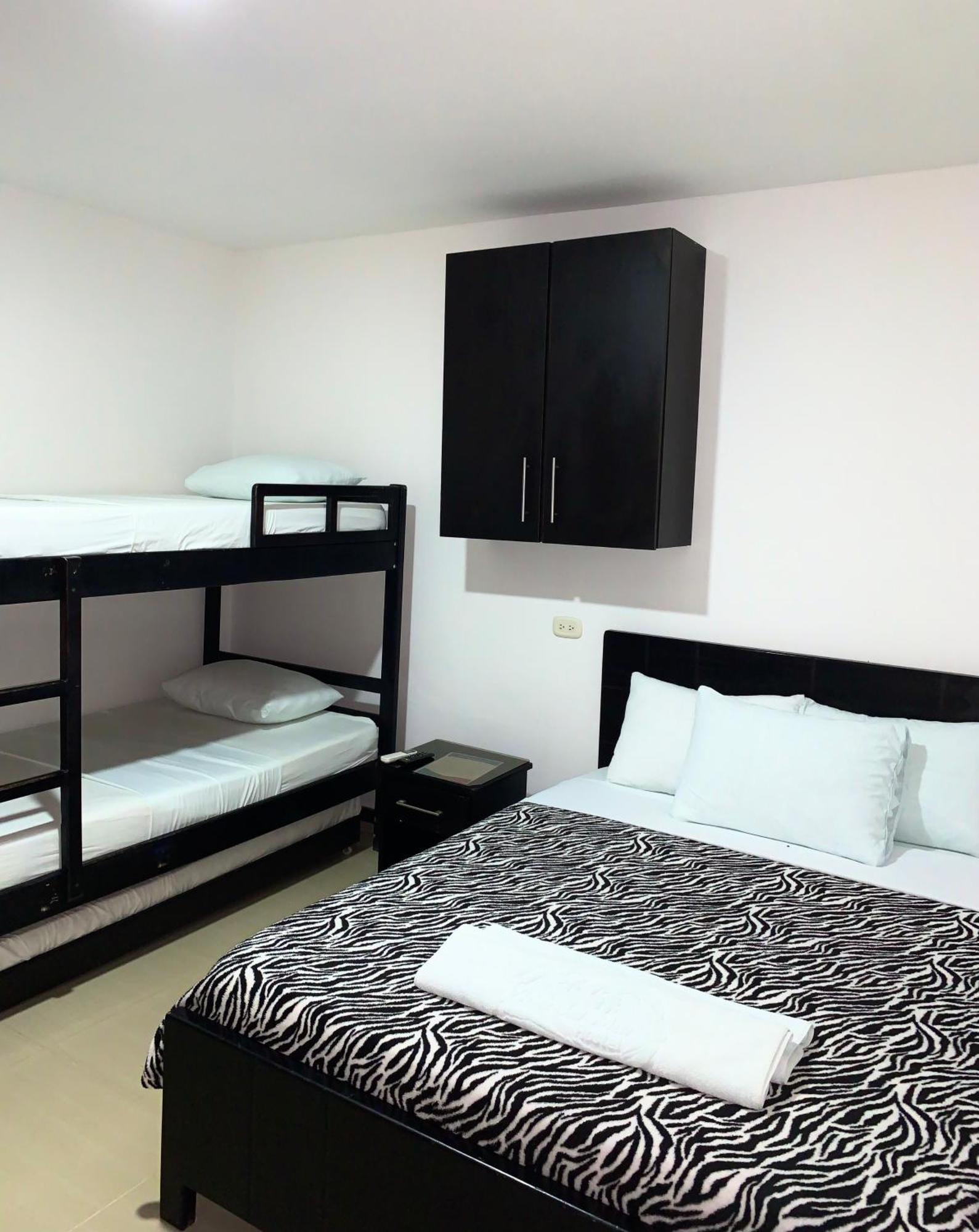 Hostal Vina Del Mar Taganga Buitenkant foto