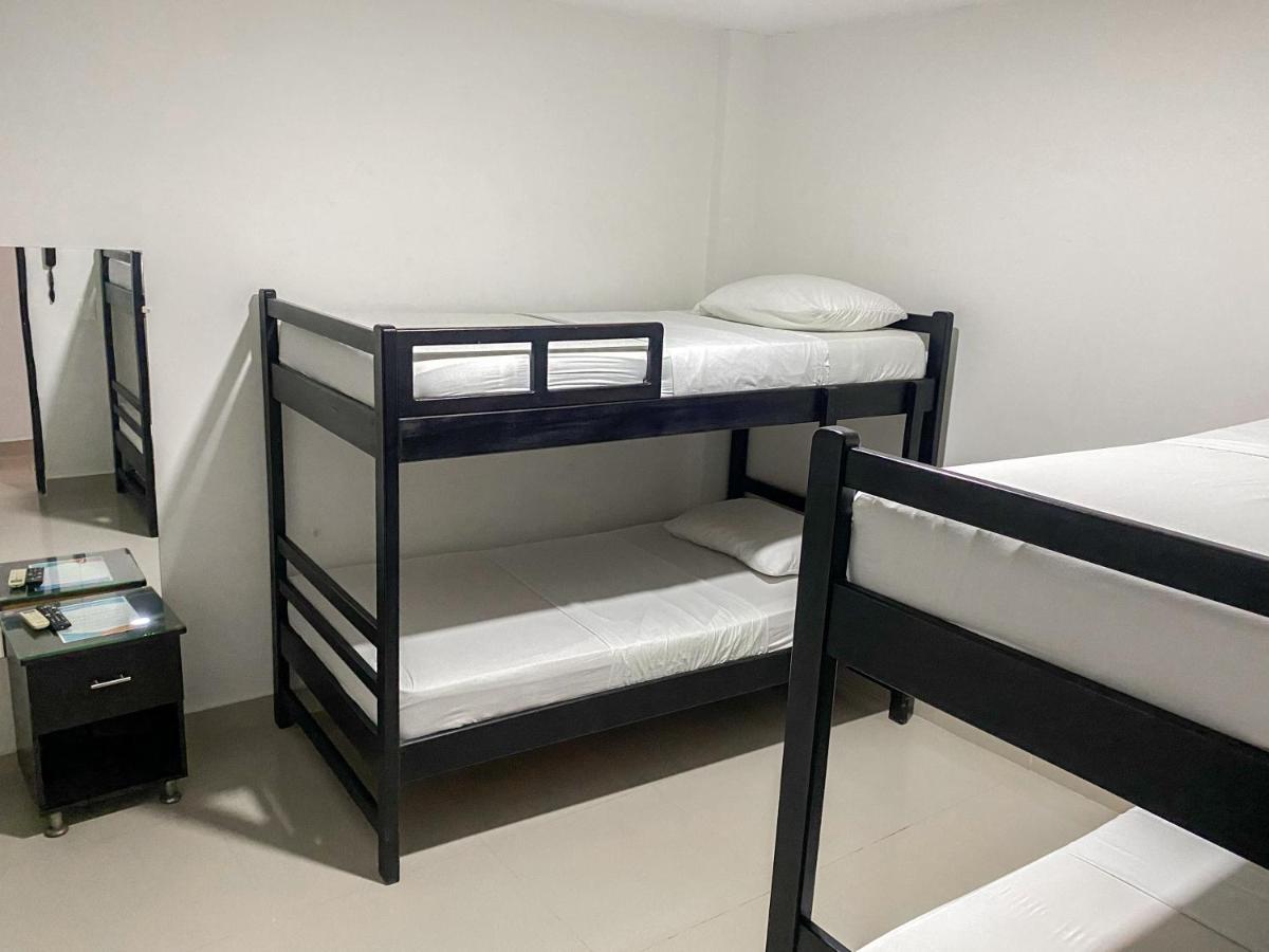 Hostal Vina Del Mar Taganga Buitenkant foto