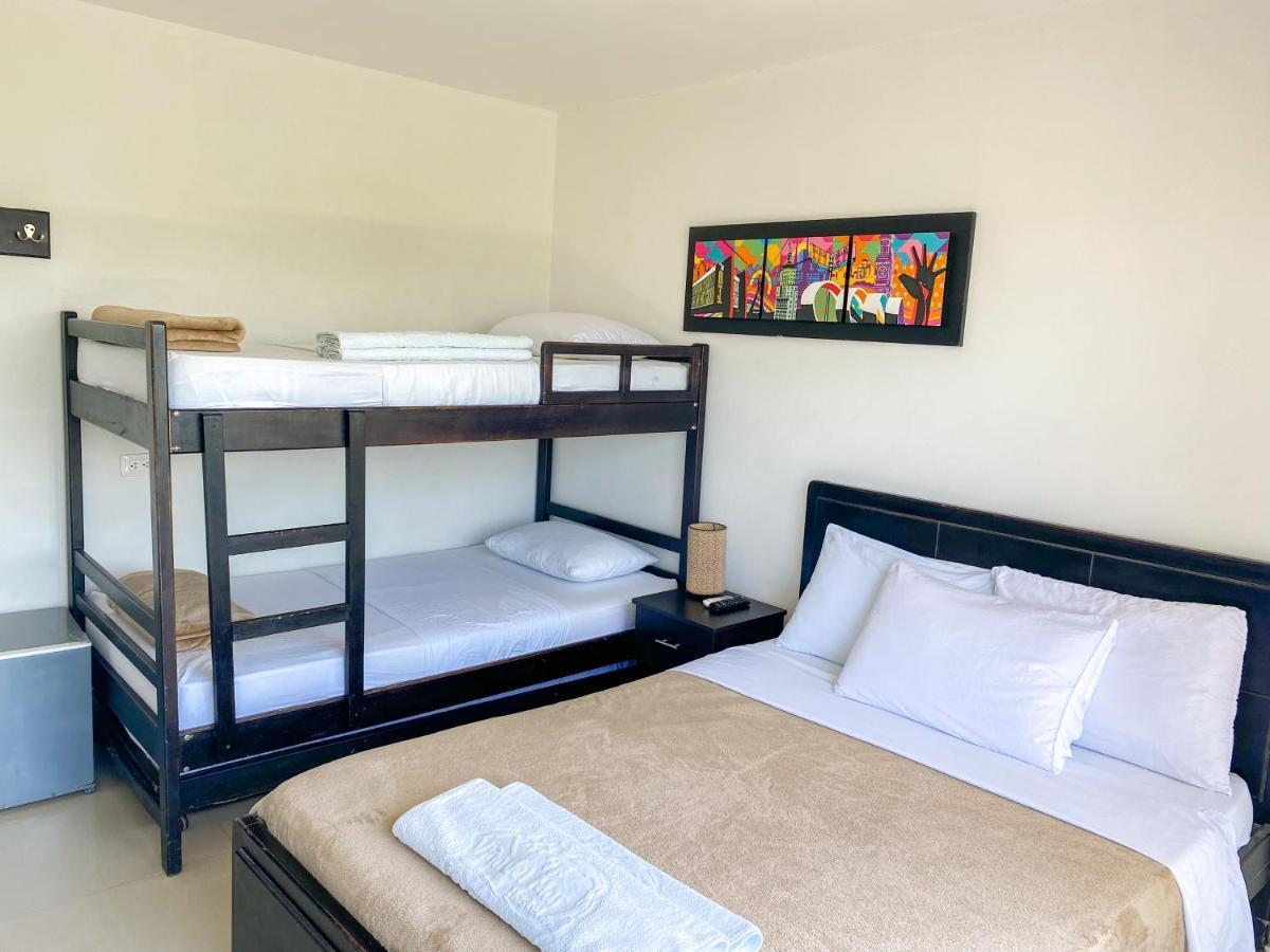 Hostal Vina Del Mar Taganga Buitenkant foto