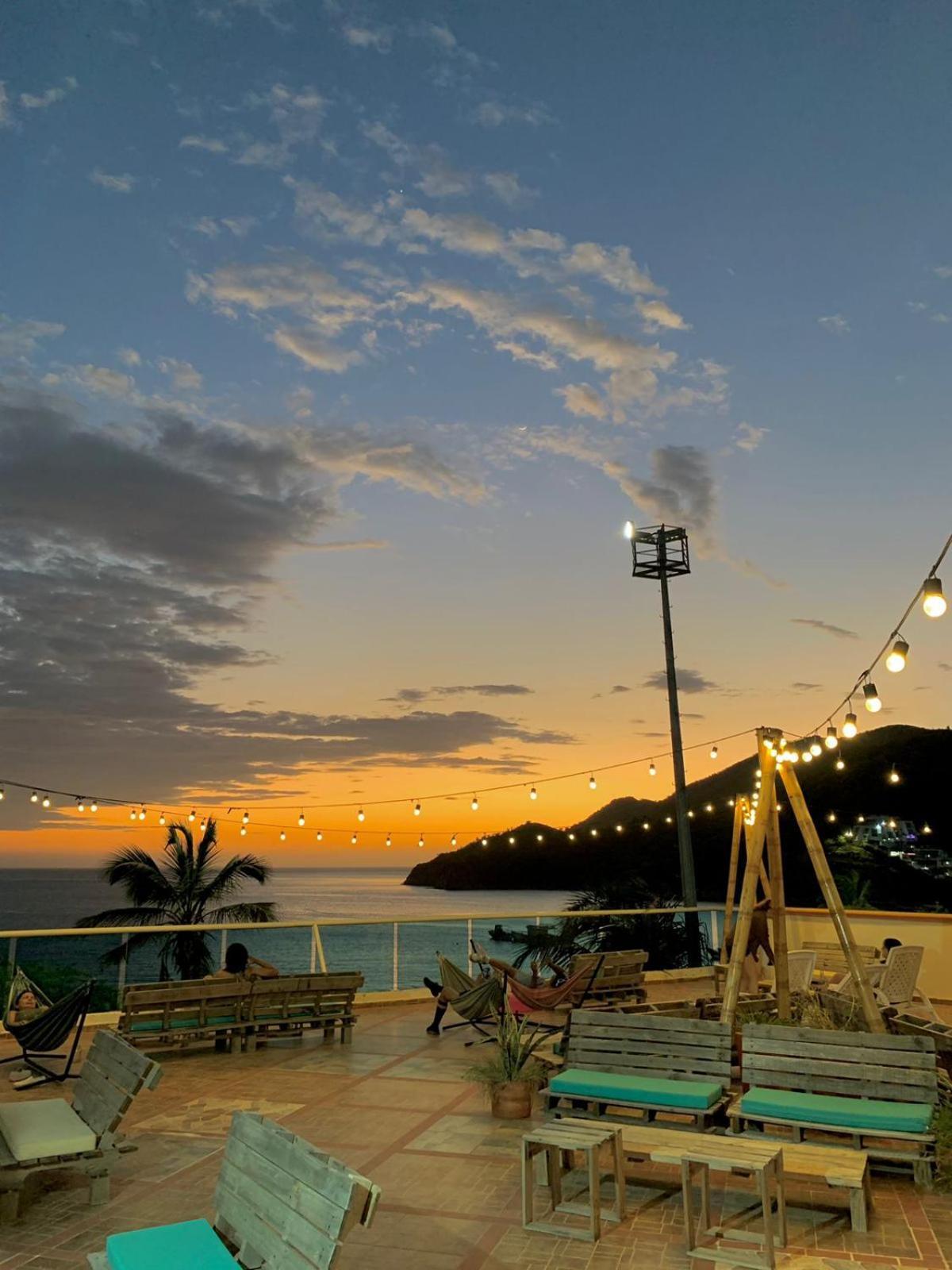Hostal Vina Del Mar Taganga Buitenkant foto